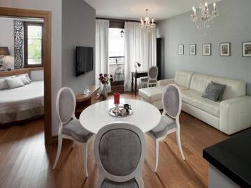 Фото номера Апартаменты (для 3 взрослых) Апарт-отели Parkside Apartments Old Town г. Краков 2