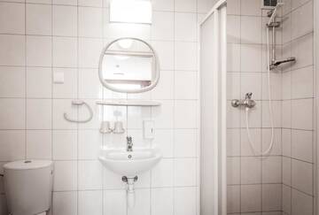 Фото номера Одноместный номер Отель Hotel Alf г. Краков 9