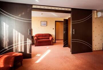 Фото номера Апартаменты Делюкс Отель Hotel Alf г. Краков 4