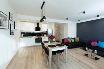 Фото номера Апартаменты Делюкс с 1 спальней - ulica Św. Krzyża, 5 Апартаменты Antique Apartments Old Town г. Краков 2