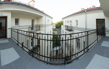 Фото номера Апартаменты Делюкс с 1 спальней - ulica Św. Krzyża, 5 Апартаменты Antique Apartments Old Town г. Краков 7