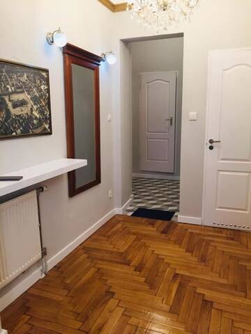 Фото номера Апартаменты с 3 спальнями (для 8 взрослых) Апарт-отели Main Market Square Apartments г. Краков 7