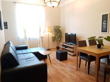 Фото номера Апартаменты с 2 спальнями (для 6 взрослых) Апарт-отели Main Market Square Apartments г. Краков 30