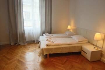 Фото номера Номер-студио Апарт-отели Main Market Square Apartments г. Краков 16