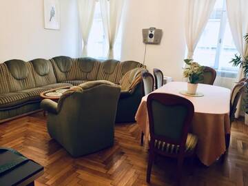 Фото номера Апартаменты с 3 спальнями (для 8 взрослых) Апарт-отели Main Market Square Apartments г. Краков 16
