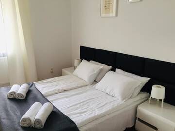 Фото номера Апартаменты с 3 спальнями (для 8 взрослых) Апарт-отели Main Market Square Apartments г. Краков 20