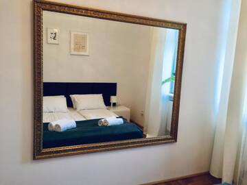 Фото номера Апартаменты с 3 спальнями (для 8 взрослых) Апарт-отели Main Market Square Apartments г. Краков 24