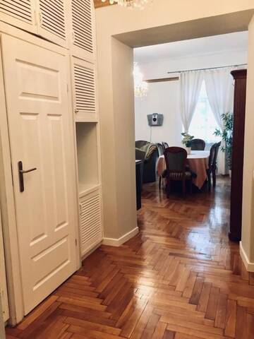Фото номера Апартаменты с 3 спальнями (для 8 взрослых) Апарт-отели Main Market Square Apartments г. Краков 8