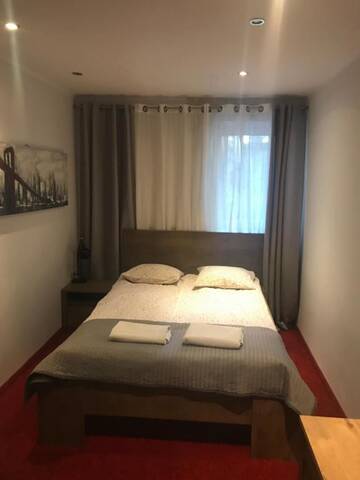 Фото номера Двухместный номер с 1 кроватью Апартаменты Apartamenty Delecta г. Краков 4