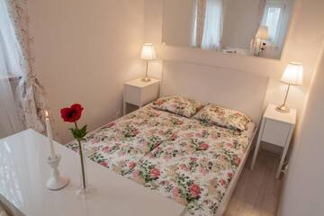 Фото номера Двухместный номер с 1 кроватью Отели типа «постель и завтрак» B&amp;B 4.Couples &amp; 4.Friends Hostel г. Краков 24