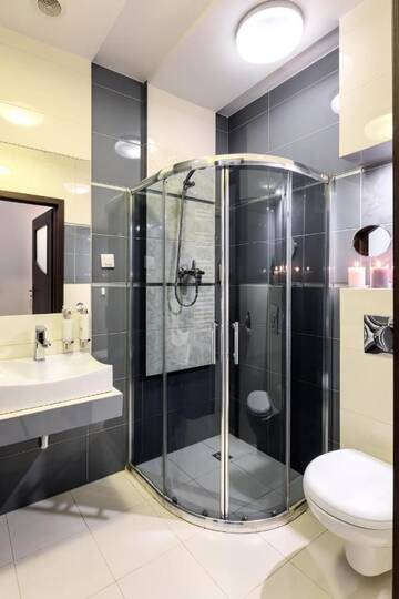 Фото номера Полулюкс Апарт-отели Platinum Aparthotel г. Краков 8