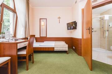 Фото номера Двухместный номер с 2 отдельными кроватями Отель Domus Mater Hotel г. Краков 15