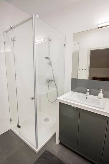Фото номера Двухуровневые апартаменты Апартаменты Sewa Apartments г. Краков 15