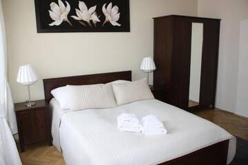 Фото номера Улучшенные апартаменты Апартаменты Place 4 You Apartments г. Краков 10