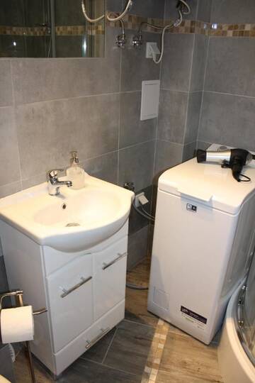 Фото номера Улучшенные апартаменты Апартаменты Place 4 You Apartments г. Краков 8