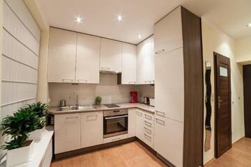 Фото номера Улучшенные апартаменты с видом на улицу Сиенна Апартаменты Place 4 You Apartments г. Краков 9