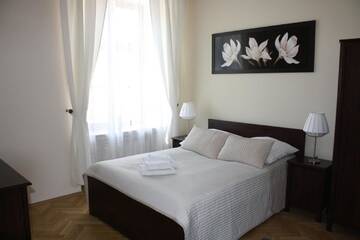 Фото номера Улучшенные апартаменты Апартаменты Place 4 You Apartments г. Краков 9
