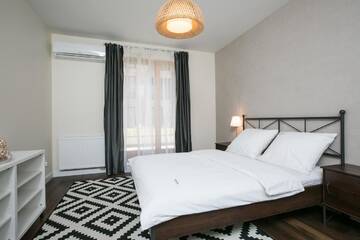 Фото номера Улучшенные апартаменты с 2 спальнями Апарт-отели EXCLUSIVE Aparthotel г. Краков 8