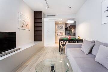 Фото номера Апартаменты Делюкс с балконом, вид на парк Апарт-отели Inpoint Smart Apartments г. Краков 2