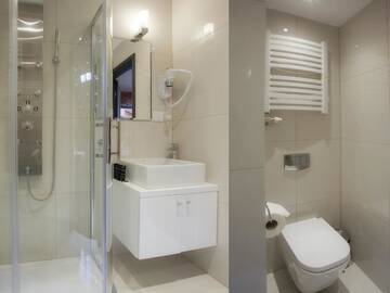 Фото номера Люкс без вида Апарт-отели Aparthotel Betmanowska Main Square Residence г. Краков 2