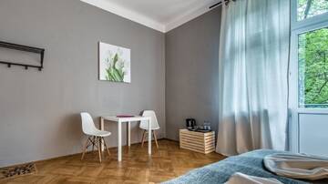 Фото номера Улучшенные апартаменты Проживание в семье Old Town Apart г. Краков 2