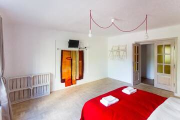 Фото номера One-Bedroom Apartment with Private Bathroom - Ground Floor Апартаменты Pilotow 87 Apartments г. Краков 7