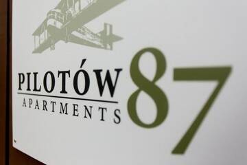Фото номера One-Bedroom Apartment with Private Bathroom - Ground Floor Апартаменты Pilotow 87 Apartments г. Краков 9