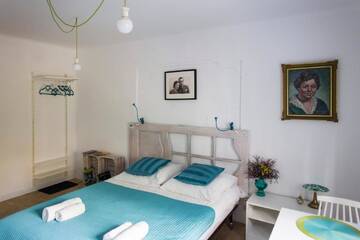 Фото номера Studio Apartment with Private Bathroom - Ground Floor Апартаменты Pilotow 87 Apartments г. Краков 5