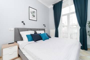 Фото номера Апартаменты Делюкс с 3 спальнями, балкон Апарт-отели Wawel Apartments - Old Town г. Краков 5