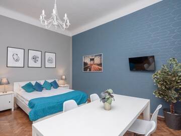 Фото номера Улучшенные апартаменты с 2 комнатами Апарт-отели Wawel Apartments - Old Town г. Краков 6