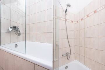 Фото номера Апартаменты с 1 спальней Апарт-отели Wawel Apartments - Old Town г. Краков 6