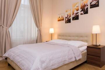 Фото номера Апартаменты с 2 спальнями и балконом Апарт-отели Wawel Apartments - Old Town г. Краков 8