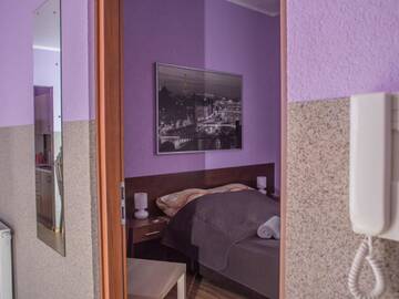 Фото номера Апартаменты с 3 спальнями Апартаменты Apartament Serwis г. Краков 10