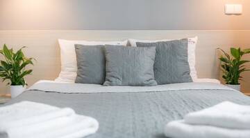 Фото номера Трехместный номер Апарт-отели Apartamenty Platinia г. Краков 4