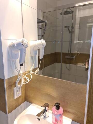 Фото номера Апартаменты Хостелы Amber Hostel г. Краков 33