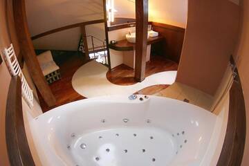 Фото номера Апартаменты с 1 спальней Апартаменты Krakow Jacuzzi Apartment г. Краков 29
