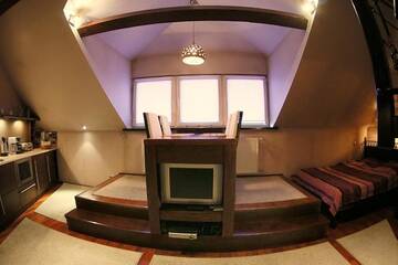 Фото номера Апартаменты с 1 спальней Апартаменты Krakow Jacuzzi Apartment г. Краков 36