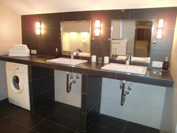 Фото номера Апартаменты с террасой Апартаменты Apartament w centrum г. Краков 20