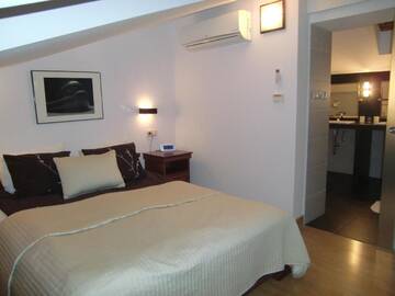 Фото номера Апартаменты с террасой Апартаменты Apartament w centrum г. Краков 9