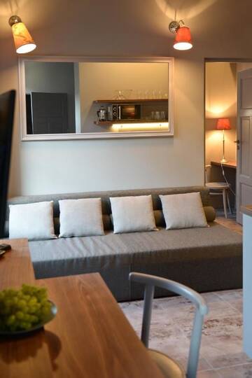Фото номера Апартаменты с 1 спальней Апартаменты La Gioia Grey Stylish Apartments г. Краков 3