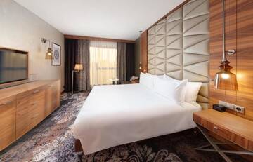 Фото Отель DoubleTree by Hilton Krakow Hotel &amp; Convention Center г. Краков 4