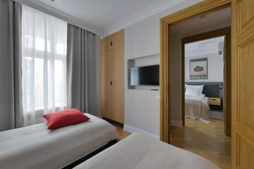 Фото номера Апартаменты с 2 спальнями и балконом Апарт-отели STRADONIA Serviced Apartments г. Краков 12