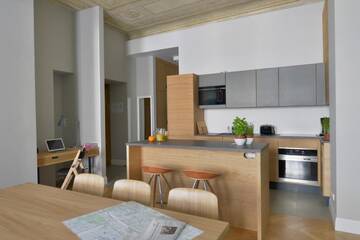 Фото номера Апартаменты с 1 спальней и камином Апарт-отели STRADONIA Serviced Apartments г. Краков 12