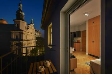 Фото номера Улучшенный номер-студио Апарт-отели STRADONIA Serviced Apartments г. Краков 10