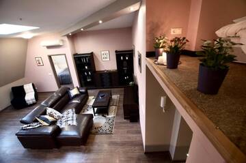 Фото номера Апартаменты - Двухуровневые Апартаменты 7 Koron - Exclusive Apartments г. Краков 3