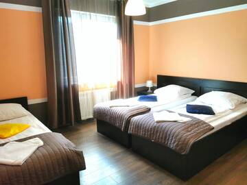 Фото номера Апартаменты с 3 спальнями (для 8 взрослых) Апартаменты Apartamenty Dolna Kraków г. Краков 9