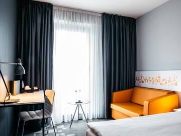 Фото номера Двухместный номер с 1 кроватью Отель Q Hotel Kraków г. Краков 6