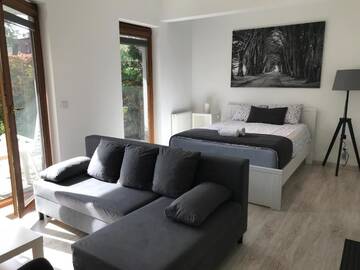 Фото номера Апартаменты с садом - 1 этаж Апартаменты Friends Apartment г. Краков 45