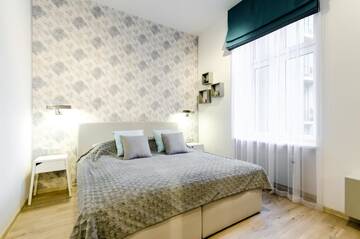 Фото номера Апартаменты Делюкс с мезонином Апартаменты Central Krak Apartments г. Краков 3