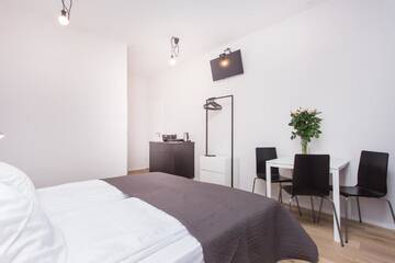 Фото номера Суперлюкс Апарт-отели Krakow B&amp;B г. Краков 13